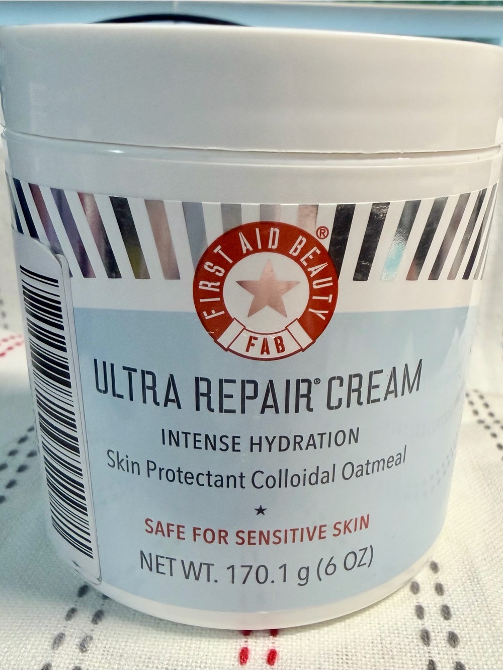 First Aid Beauty Ultra Repair Cream - Intense Hydration